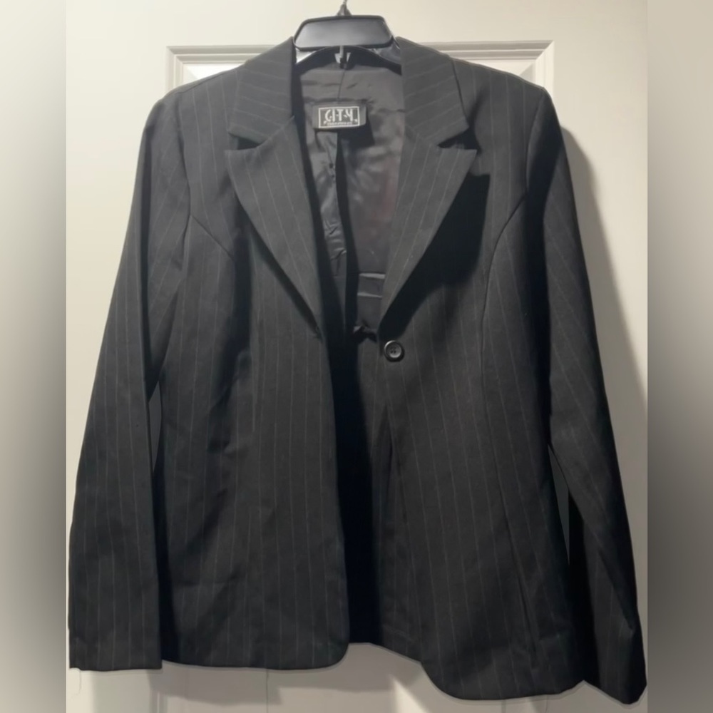 Woman black suit jacket